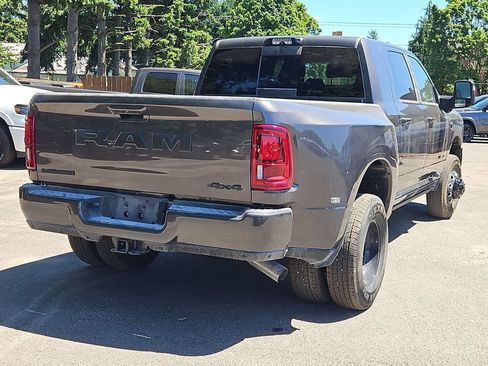 New 2026 RAM 3500 Laramie AWD/4WD image 7