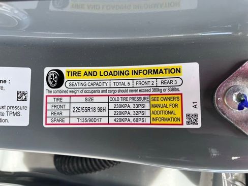 Used 2025 Honda HR-V Sport image 11