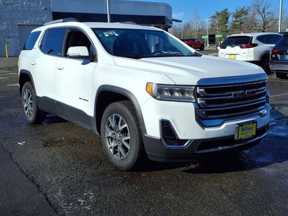 Certified 2023 GMC Acadia SLE w/ Driver Convenience Package