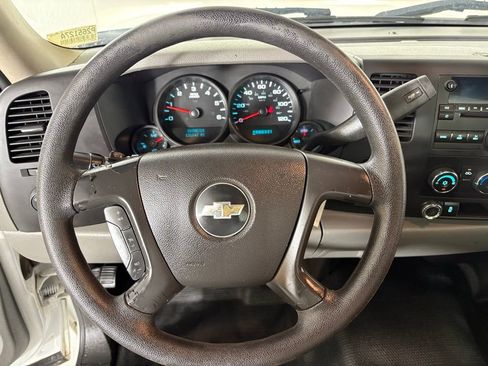 Used 2013 Chevrolet Silverado 1500 W/T RWD image 20