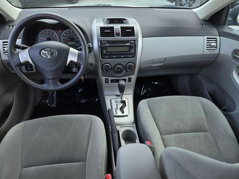 Used 2012 Toyota Corolla LE FWD image 12