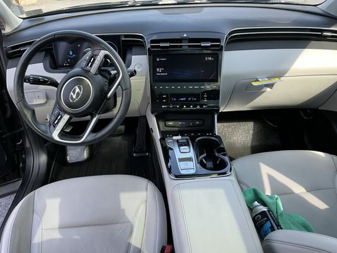 Used 2022 Hyundai Tucson Limited AWD/4WD image 11