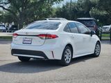 Used 2022 Toyota Corolla LE image 4