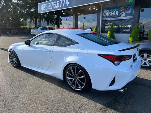 Used 2019 Lexus RC 300 F Sport image 3