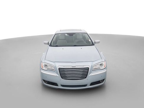 Used 2013 Chrysler 300 C Luxury Series w/ Harman Kardon Audio Group RWD image 2
