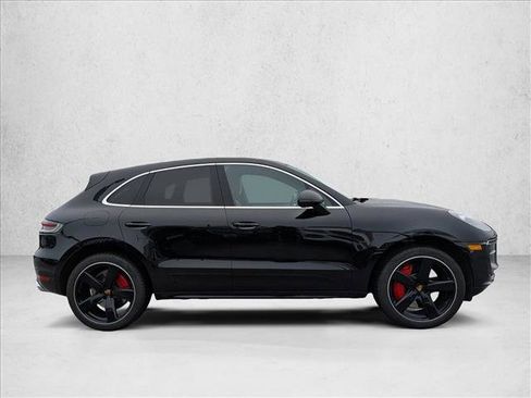 Used 2020 Porsche Macan Turbo image 4