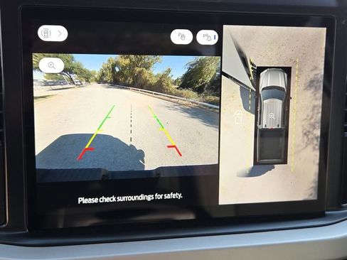 New 2026 Ford F250 XLT w/ XLT Premium Package image 21