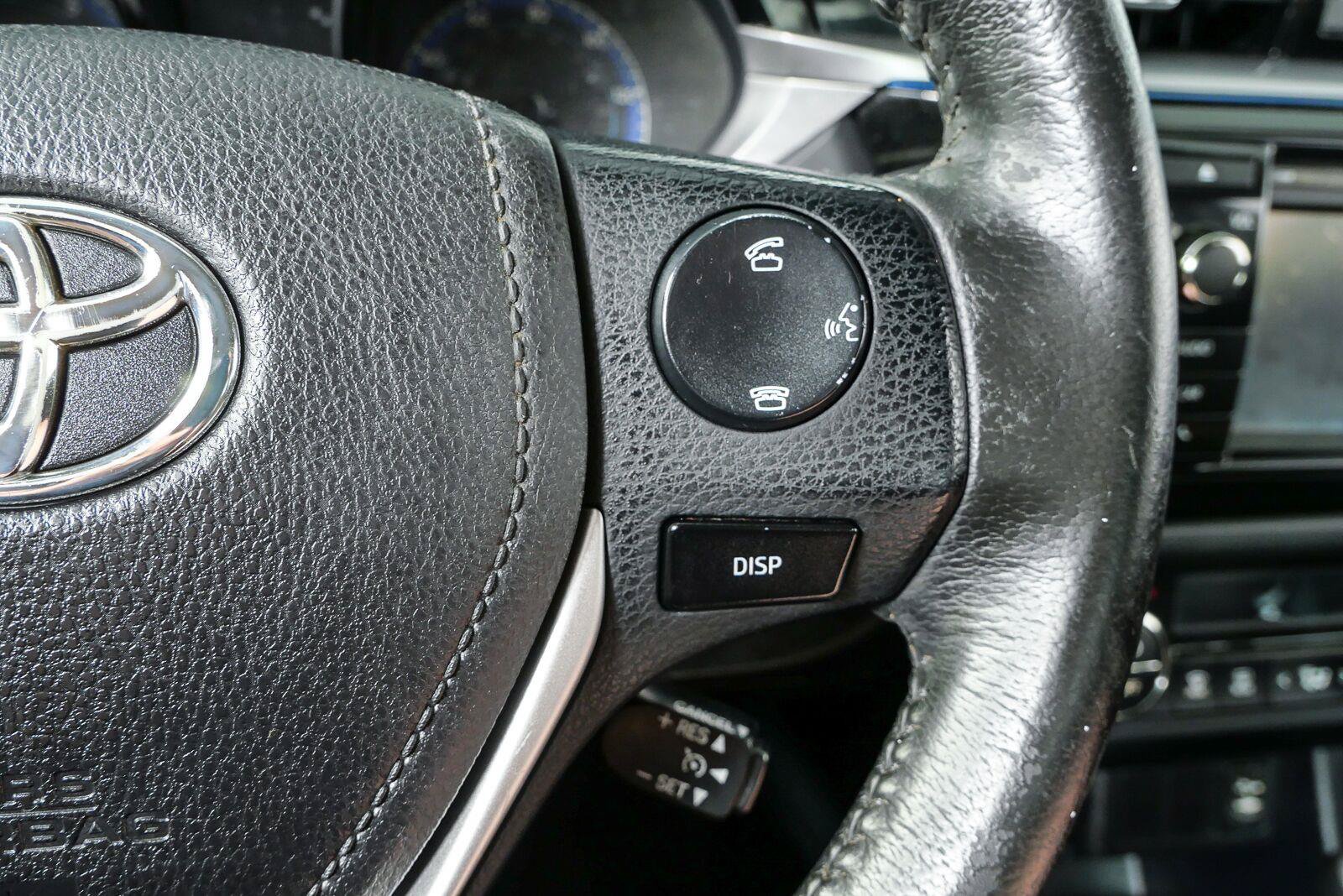 Used 2014 Toyota Corolla S FWD image 11