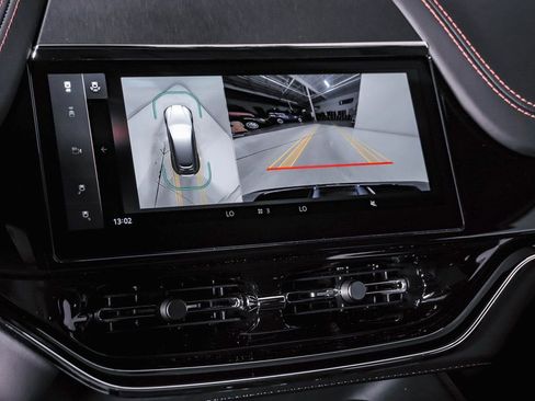 New 2026 Aston Martin DBX 707 image 28