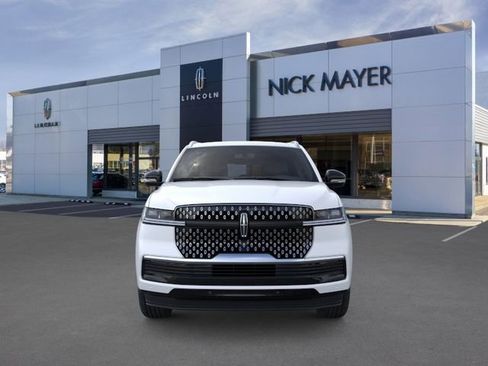 New 2026 Lincoln Navigator Reserve AWD/4WD image 6
