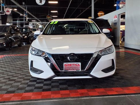 Used 2023 Nissan Sentra SV FWD image 2