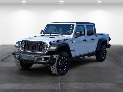 Used 2024 Jeep Gladiator Rubicon w/ Convenience Group AWD/4WD image 4