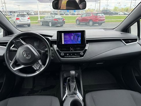 Used 2023 Toyota Corolla SE FWD image 17