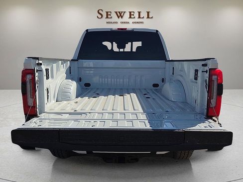 New 2026 Ford F350 Platinum w/ Platinum Plus Package AWD/4WD image 8