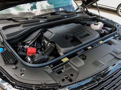 New 2026 Land Rover Range Rover SE AWD/4WD image 67