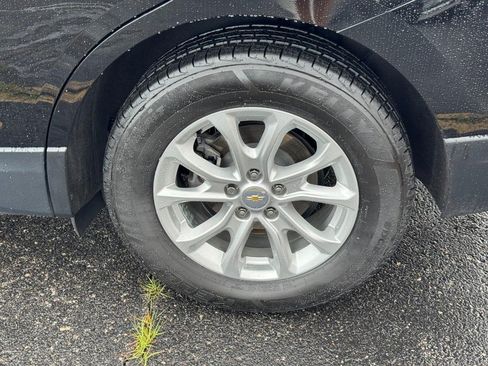 Certified 2019 Chevrolet Equinox LT w/ Sun & Navigation Package FWD image 7
