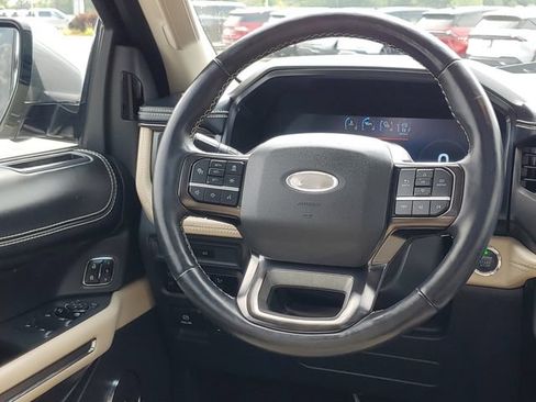 Used 2023 Ford Expedition Max Platinum AWD/4WD image 32