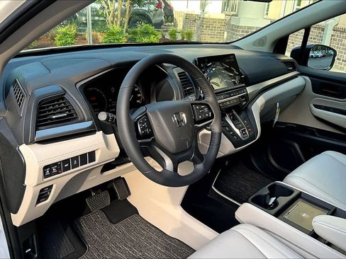 New 2026 Honda Odyssey EX-L image 10