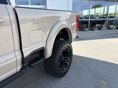 New 2026 Ford F250 Lariat w/ Black Appearance Package AWD/4WD image 12