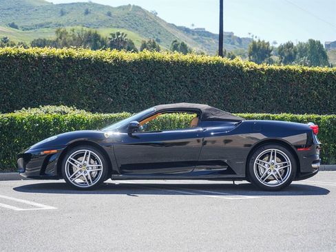 Used 2005 Ferrari F430 Spider image 23
