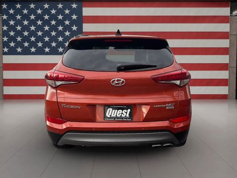 Used 2016 Hyundai Tucson Limited w/ Option Group 03 AWD/4WD image 4