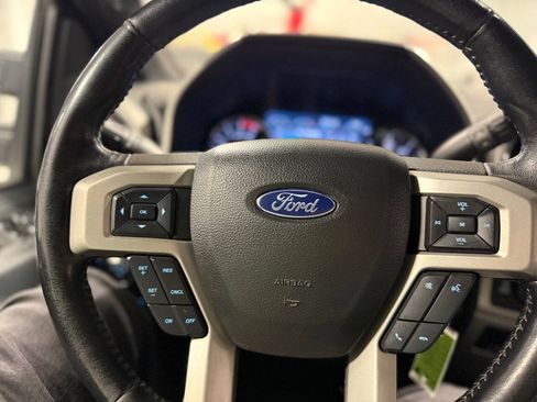 Used 2022 Ford F350 Lariat AWD/4WD image 14