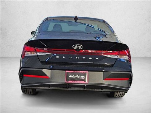 New 2026 Hyundai Elantra Sport FWD image 8