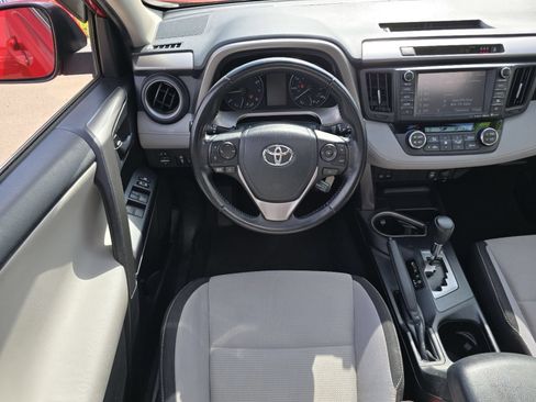 Used 2017 Toyota RAV4 XLE w/ Carpet Mat Package AWD/4WD image 29