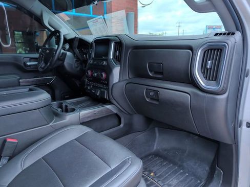 Used 2021 Chevrolet Silverado 3500 LTZ w/ LTZ Premium Package AWD/4WD image 33