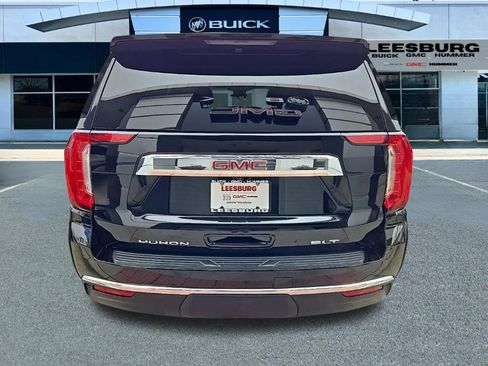 Used 2023 GMC Yukon SLT w/ SLT Premium Package image 6