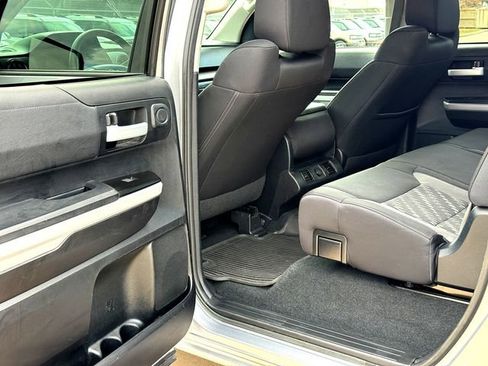 Used 2018 Toyota Tundra SR5 w/ Truck Exterior Package image 23