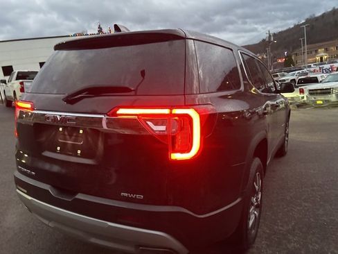 Used 2020 GMC Acadia SLE image 11