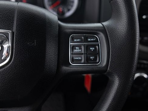 Used 2018 RAM 1500 Express w/ Express Value Package AWD/4WD image 44