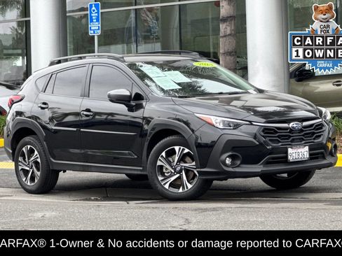 Used 2024 Subaru Crosstrek 2.0i Premium image 2