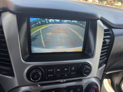 Used 2017 GMC Yukon SLT RWD image 33