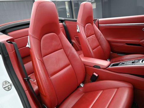 Certified 2013 Porsche 911 Carrera S RWD image 29