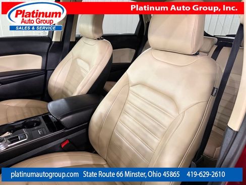 Used 2019 Ford Edge SEL w/ Equipment Group 201A FWD image 11