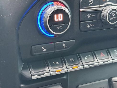 Used 2021 Chevrolet Silverado 1500 LT Trail Boss w/ Convenience Package II image 20