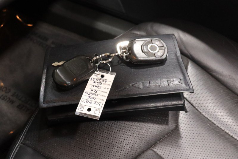 Used 2006 Cadillac XLR RWD image 60