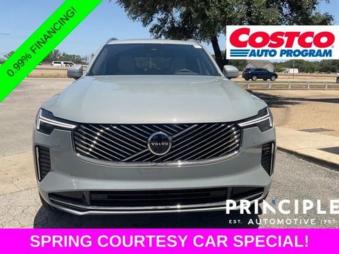 New 2026 Volvo XC90 B6 Plus w/ Protection Package Premier AWD/4WD image 3