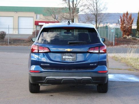 Used 2022 Chevrolet Equinox LT w/ Driver Convenience Package AWD/4WD image 5