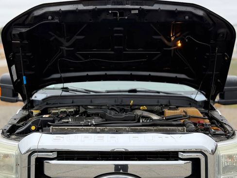 Used 2011 Ford F250 Lariat w/ Lariat Interior Pkg image 27