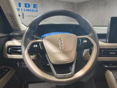 Used 2024 Lincoln Aviator Reserve w/ Jet Package AWD/4WD image 14