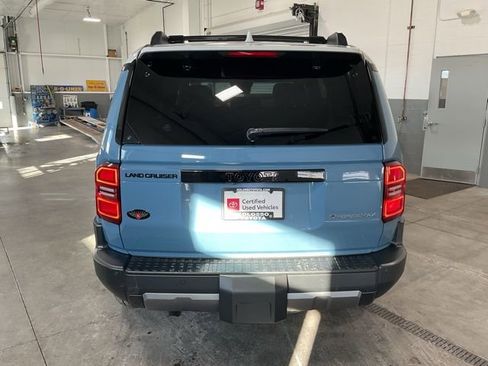 Used 2024 Toyota Land Cruiser image 5