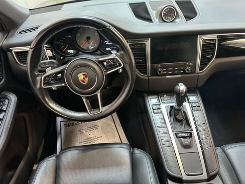 Used 2017 Porsche Macan S AWD/4WD image 17