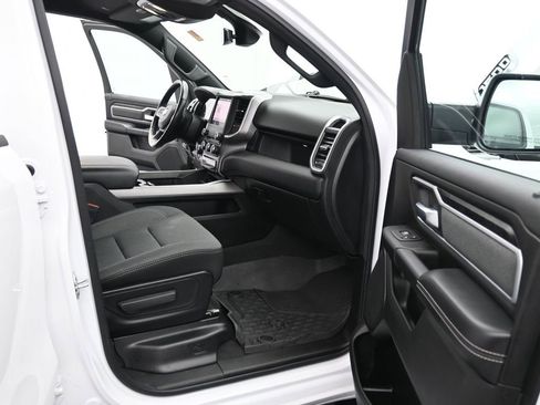 Used 2023 RAM 1500 Big Horn image 12