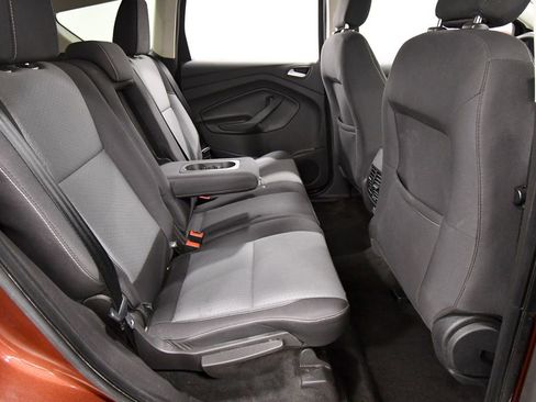 Used 2018 Ford Escape SE AWD/4WD image 16