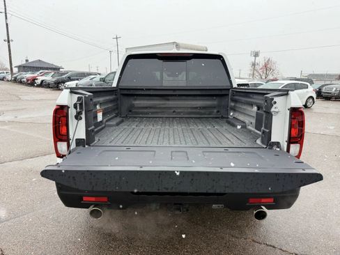 Used 2023 Honda Ridgeline RTL-E image 16
