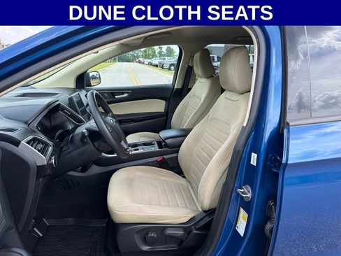 Used 2024 Ford Edge SE AWD/4WD image 3