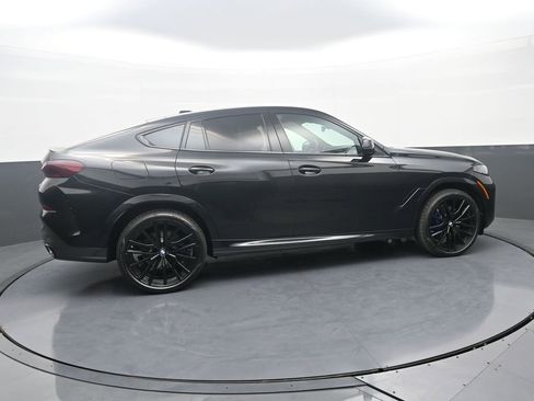 New 2026 BMW X6 xDrive40i w/ Executive Package AWD/4WD image 8
